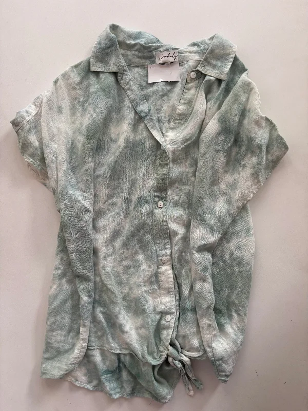 Top Short Sleeve By Wondery In Green, Size: Xl