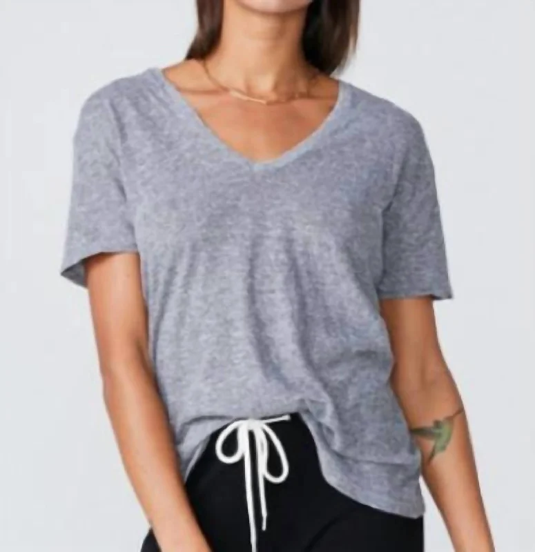 Relaxed V Tee In Granite