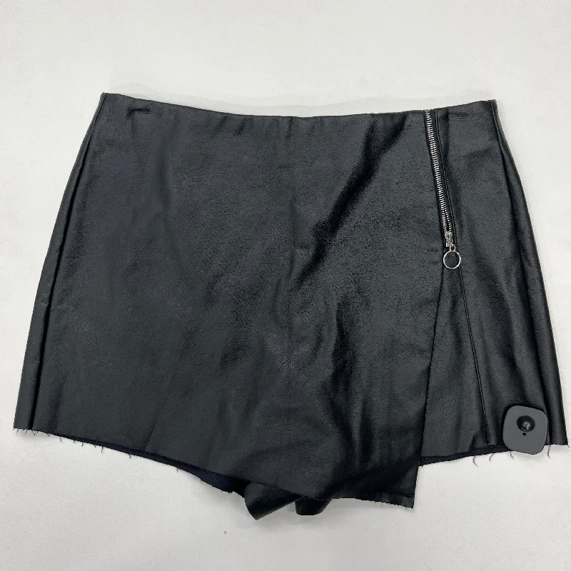 Skort By Indigo NWT  Size: L