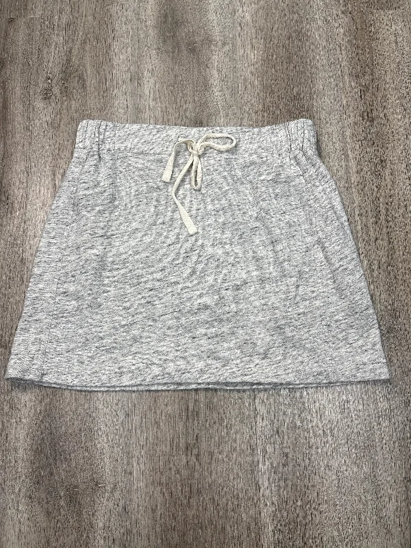 Skirt Mini & Short By Loft In Grey, Size: S