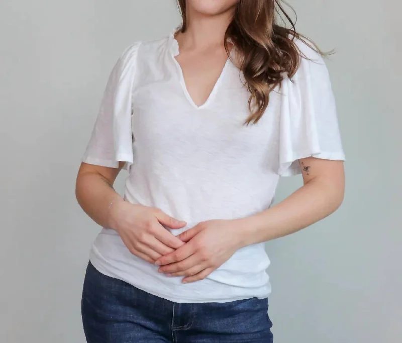 Tierra Flirty Tee Top In White