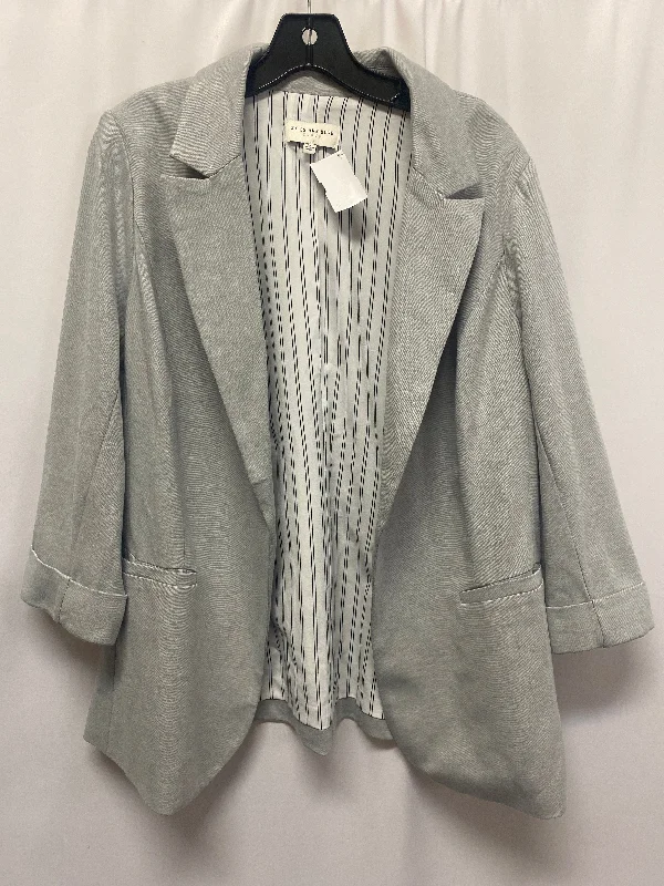 Blazer By Skies Are Blue In Grey, Size: 1x