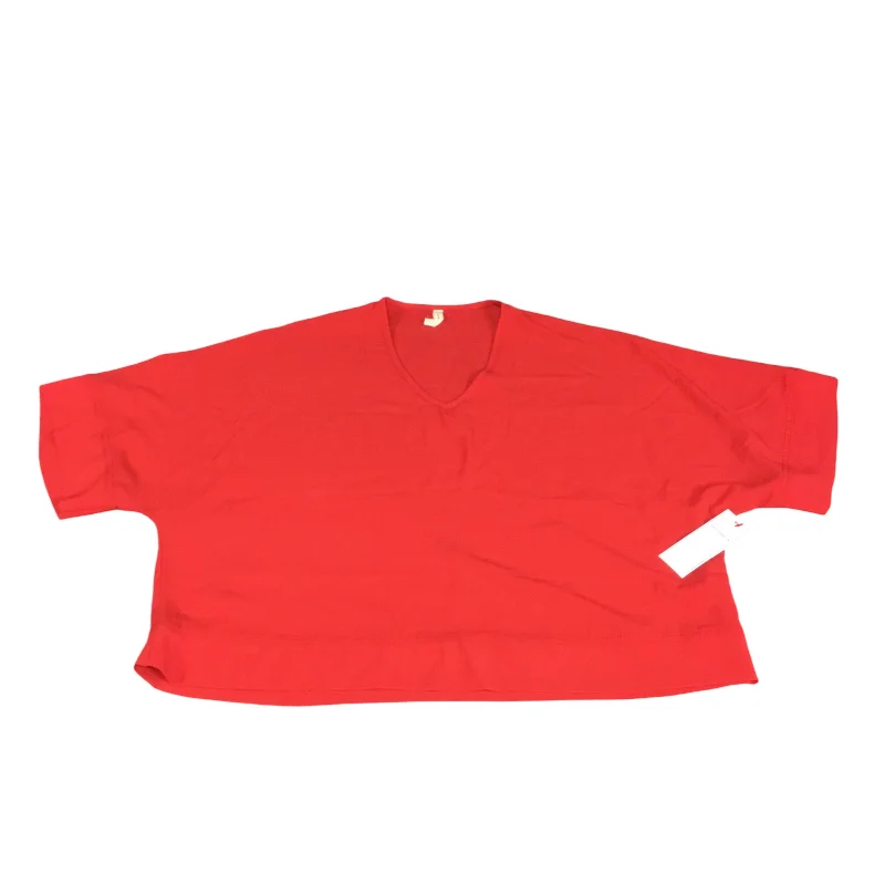 Top Short Sleeve By Tyche In Red, Size: S