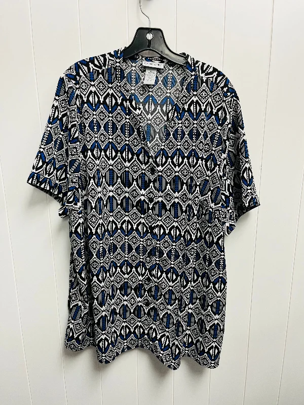 Top Short Sleeve By Catherines In Blue, Size: 1x