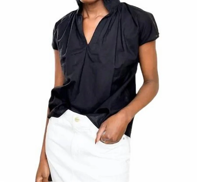 Vicki Short Sleeve Top In Black