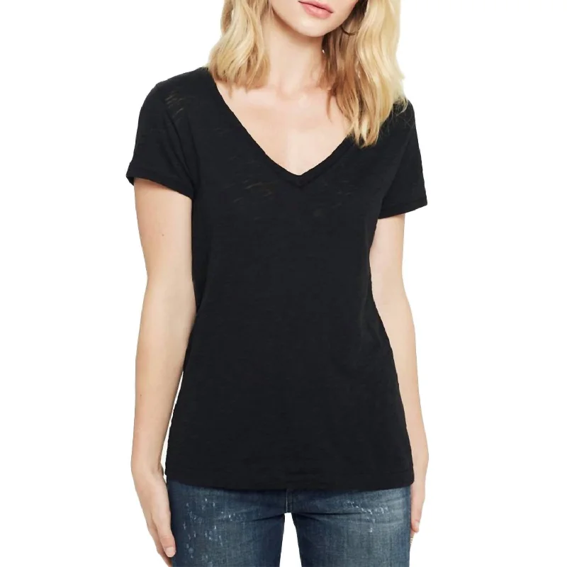 Classic V Neck Tee In Black