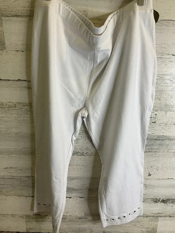 Capris By Susan Graver In White, Size: Xl