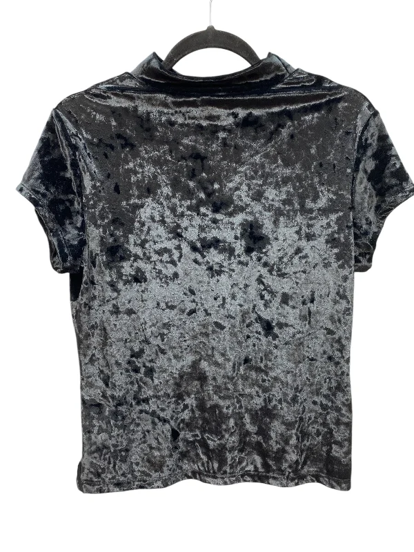 Top Short Sleeve By A New Day In Black, Size: L