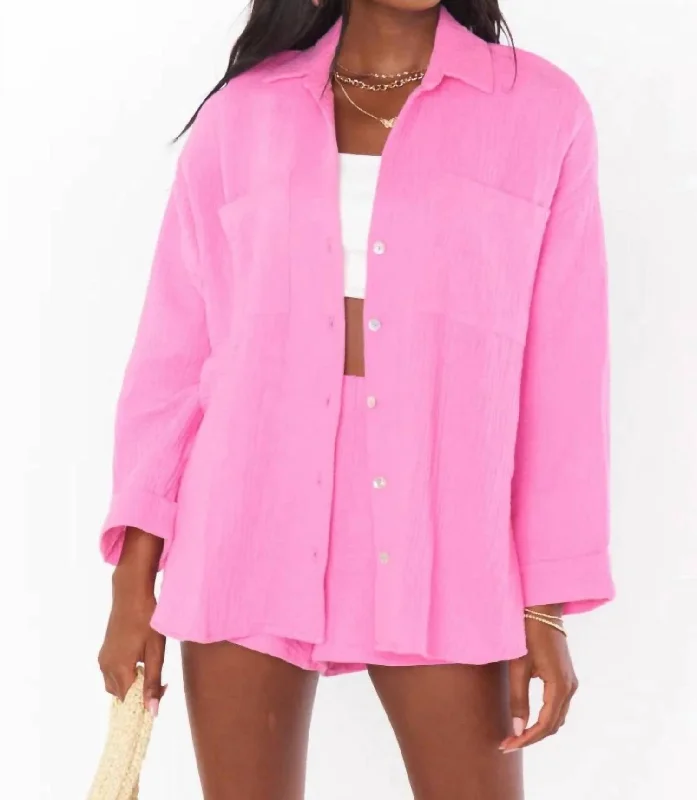 Score The Best Deals Before Monday Weekday Button Up Shirt In Bubblegum Gauze