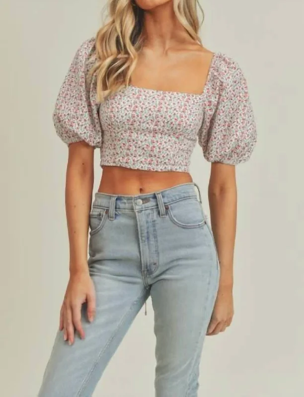 Romantic Chic Deals Floral Print Crop Top In Multi