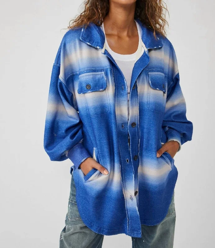 Ruby Tie Dye Printed Jacket In Deep Sea Combo